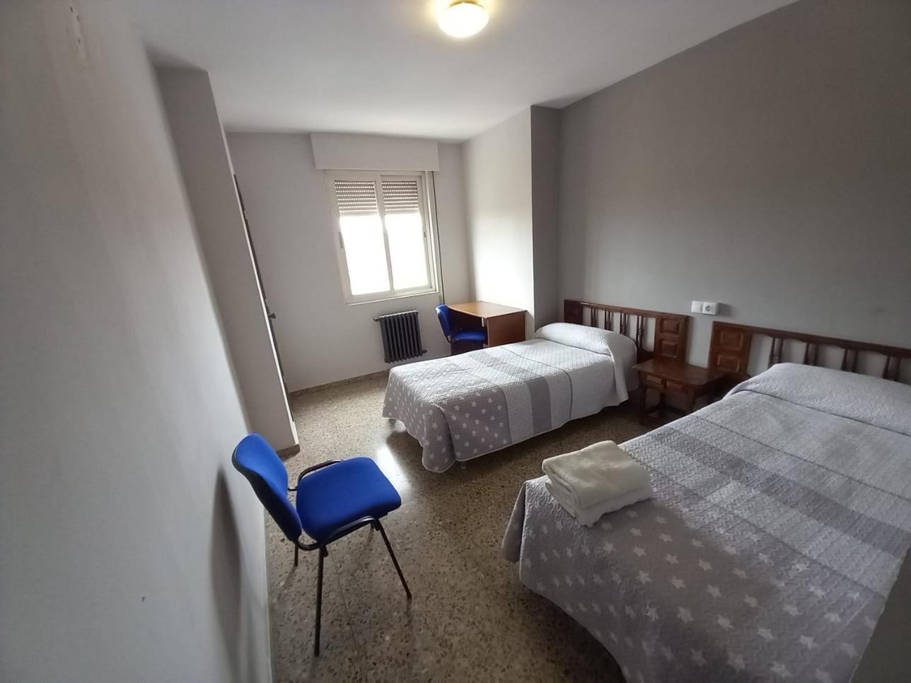 Hostal San Miguel Villalobar ภายนอก รูปภาพ